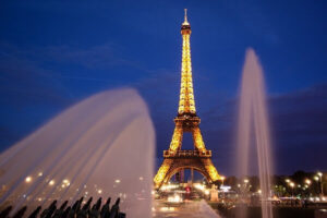 Paris most obvious romantic city